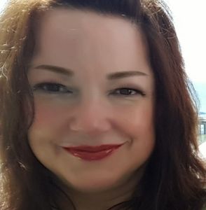 Meet your Posher, Deanna